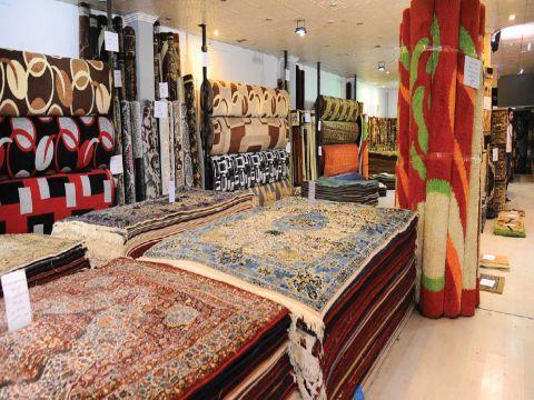 Chaos in the prices of carpets .. Carpet 9 meters by 360 thousand pounds