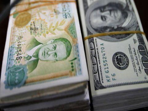 Syrian funds in Lebanon .. $ 30 billion blown Lebanese protests